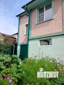 Дом 266м², 3-этажный, участок 4 сот.  