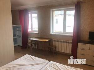 Дом 180м², 2-этажный, участок 3 сот.  