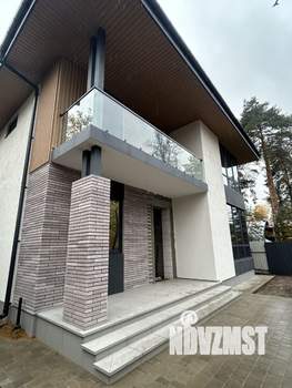 Коттедж 220м&sup2;, 2-этажный, участок 8 сот.  