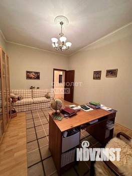 Дом 255м², 2-этажный, участок 11 сот.  