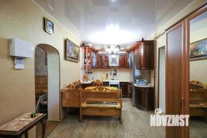Дом 171м², 2-этажный, участок 16 сот.  