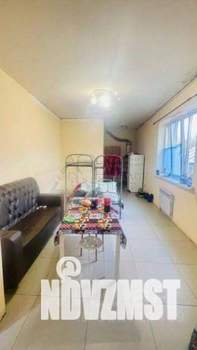 Дом 221м&sup2;, 2-этажный, участок 3 сот.  