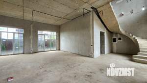 Коттедж 225м&sup2;, 2-этажный, участок 9 сот.  