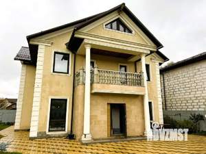 Дом 300м&sup2;, 3-этажный, участок 8 сот.  