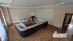 Дом 520м², 3-этажный, участок 13 сот.  