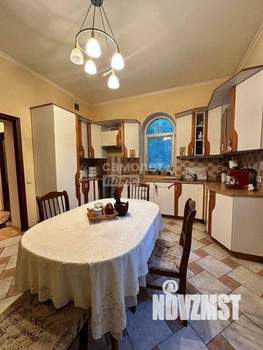Дом 255м², 2-этажный, участок 11 сот.  