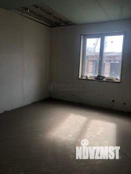 Дом 450м², 2-этажный, участок 5 сот.  