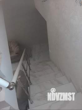 Дом 220м², 2-этажный, участок 5 сот.  