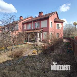Таунхаус 180м², 4-этажный, участок 2 сот.  