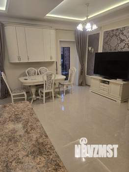 Таунхаус 225м&sup2;, 3-этажный, участок 3 сот.  