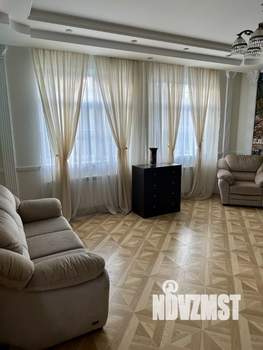 Дом 360м², 2-этажный, участок 20 сот.  