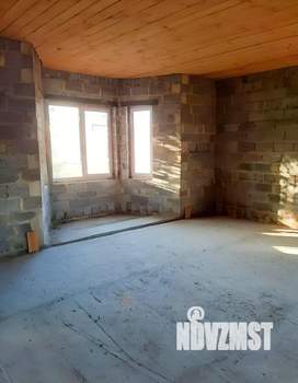 Таунхаус 250м², 2-этажный, участок 5 сот.  