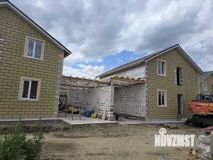 Дом 180м², 2-этажный, участок 5 сот.  