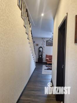 Дом 250м&sup2;, 3-этажный, участок 7 сот.  