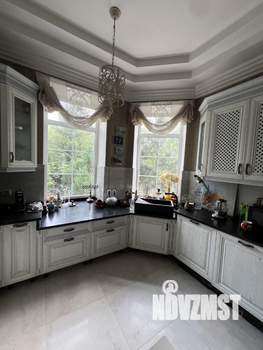Коттедж 400м², 2-этажный, участок 16 сот.  