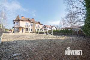 Дом 376м², 4-этажный, участок 7 сот.  