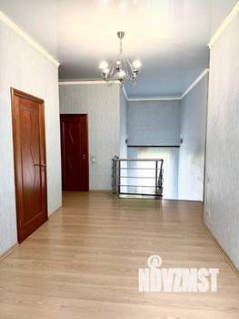 Дом 421м², 2-этажный, участок 9 сот.  