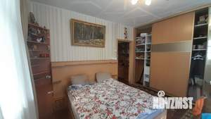 Дом 220м², 2-этажный, участок 12 сот.  
