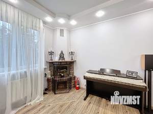 Таунхаус 253м², 4-этажный, участок 30 сот.  