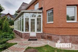 Коттедж 900м&sup2;, 4-этажный, участок 22 сот.  