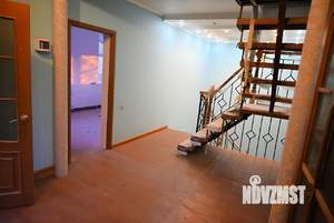 Коттедж 396м², 3-этажный, участок 12 сот.  