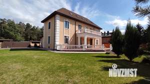 Дом 520м², 3-этажный, участок 13 сот.  