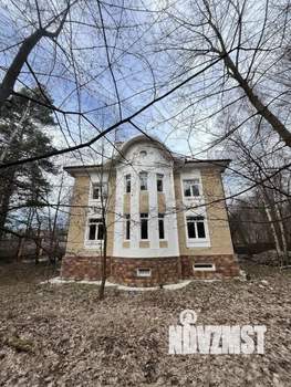 Дом 490м², 3-этажный, участок 12 сот.  