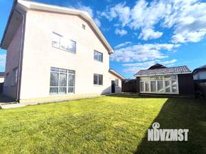 Дом 250м&sup2;, 2-этажный, участок 6 сот.  