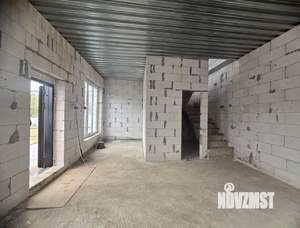 Коттедж 330м², 2-этажный, участок 10 сот.  
