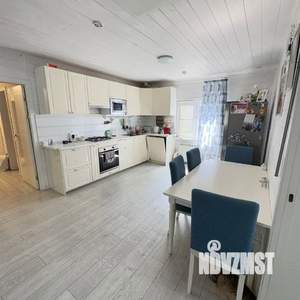 Коттедж 450м², 2-этажный, участок 18 сот.  