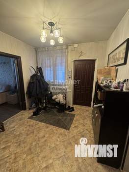 Дом 123м&sup2;, 2-этажный, участок 5 сот.  