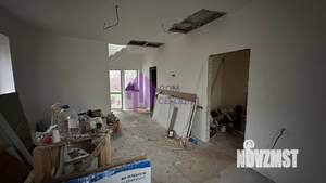 Дом 200м&sup2;, 2-этажный, участок 4 сот.  