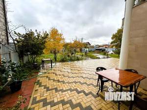 Дом 300м&sup2;, 3-этажный, участок 8 сот.  