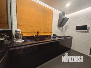 Дом 180м&sup2;, 4-этажный, участок 2 сот.  