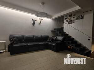 Дом 180м&sup2;, 4-этажный, участок 2 сот.  