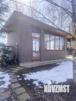 Дом 375м², 3-этажный, участок 12 сот.  