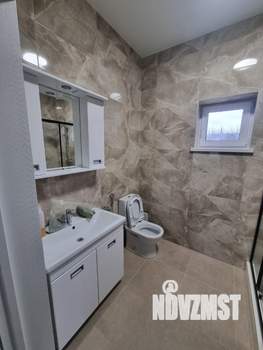 Коттедж 175м², 2-этажный, участок 6 сот.  