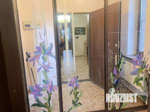 Дом 240м², 3-этажный, участок 6 сот.  