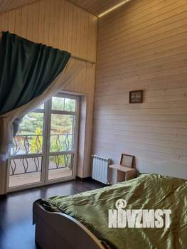 Дом 250м², 3-этажный, участок 7 сот.  