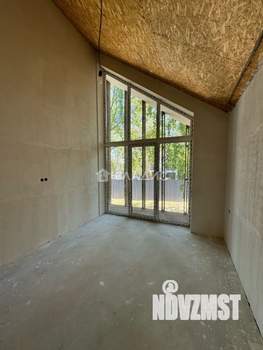 Дом 151м², 2-этажный, участок 10 сот.  