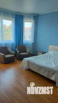 Дом 209м², 2-этажный, участок 8 сот.  