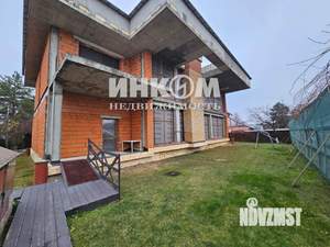 Дом 727м², 2-этажный, участок 20 сот.  