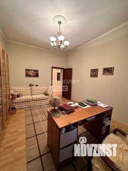 Дом 255м², 2-этажный, участок 11 сот.  