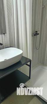 Дом 240м&sup2;, 2-этажный, участок 8 сот.  