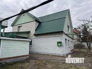 Дом 181м², 2-этажный, участок 15 сот.  