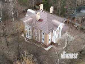 Дом 490м², 3-этажный, участок 12 сот.  