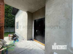 Коттедж 415м², 3-этажный, участок 8 сот.  