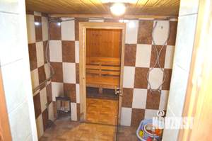 Коттедж 190м², 2-этажный, участок 8 сот.  