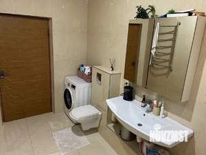 Коттедж 213м², 1-этажный, участок 10 сот.  