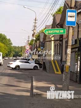 Дом 182м², 2-этажный, участок 6 сот.  